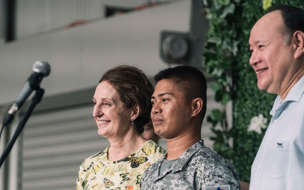 Philippine SecDef Teodoro, US Ambassador Carlson Visit Service Members Supporting Foreign Disaster Relief Operations