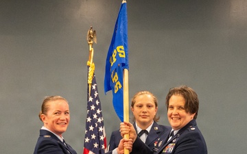 New commander takes the lead at 38th Aerial Port Squadron