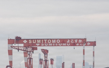 USS Annapolis (SSN 760) pulls into Fleet Activities Yokosuka