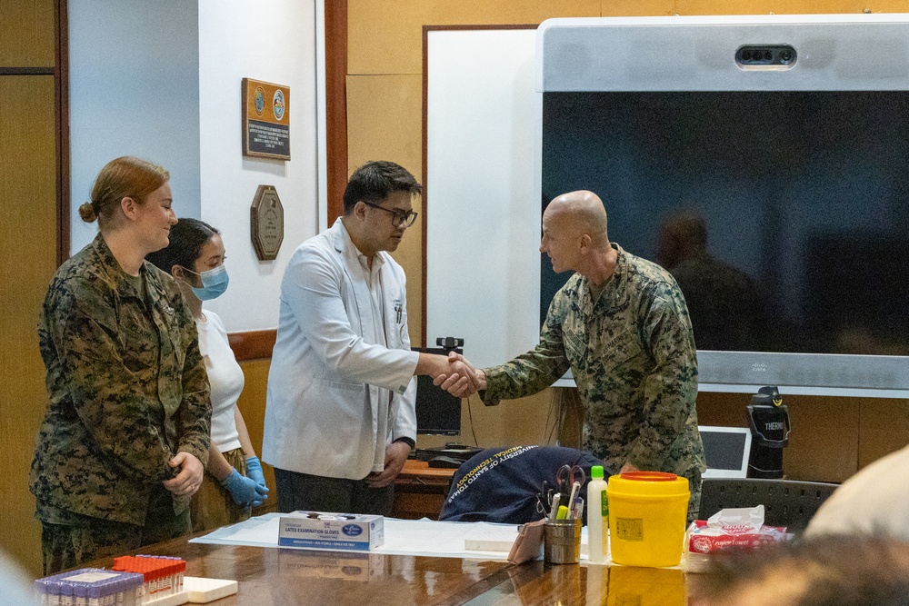 15th MEU Coordinates Blood Drive During Foreign Disaster Relief Operations in the Philippines