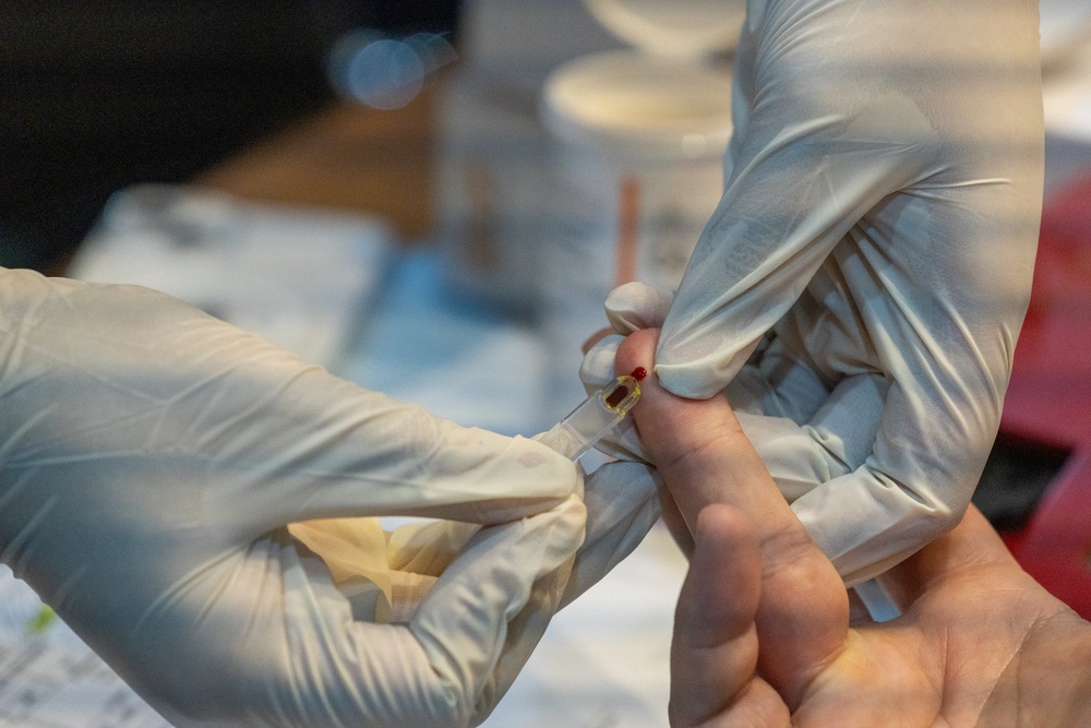 15th MEU Coordinates Blood Drive During Foreign Disaster Relief Operations in the Philippines