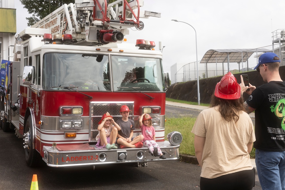 Hario Housing Fire Parade