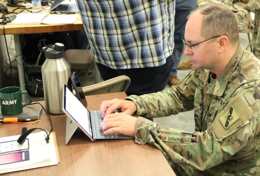 75th USARIC data teams evaluate emerging Army technologies at Cyber Quest 25