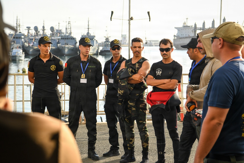 U.S. Navy Seabee Divers Strengthen Maritime Partnerships in Morocco