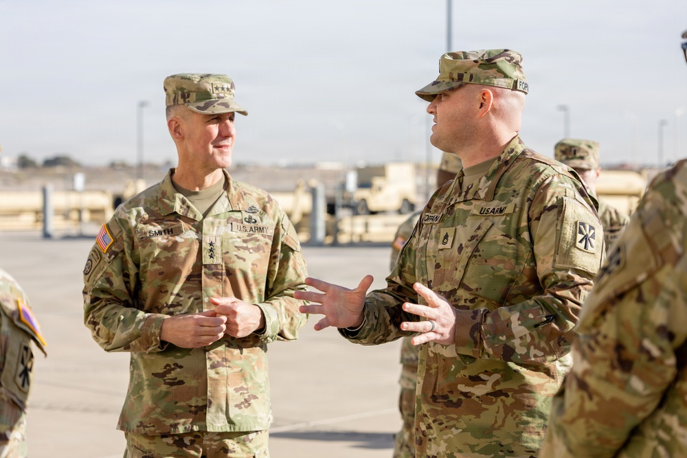Lt. Gen. Stephen G. Smith Reviews Terminal High Altitude Area Defense Operations With Alpha Battery, 4th Air Defense Artillery Regiment at Fort Bliss
