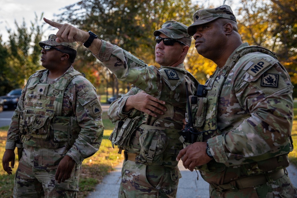 Joint Task Force Magnolia Leadership visits troops on patrol in Washington, D.C.