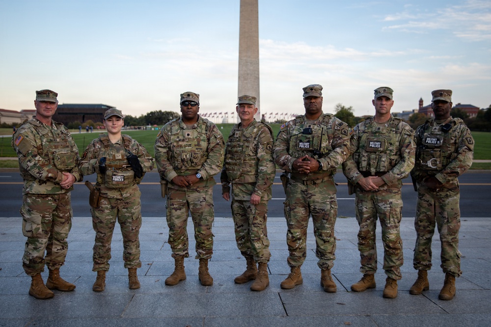 Joint Task Force Magnolia Leadership visits troops on patrol in Washington, D.C.