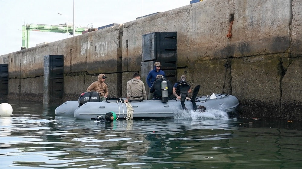 U.S. Navy Seabees Build Underwater Readiness with Moroccan Partners