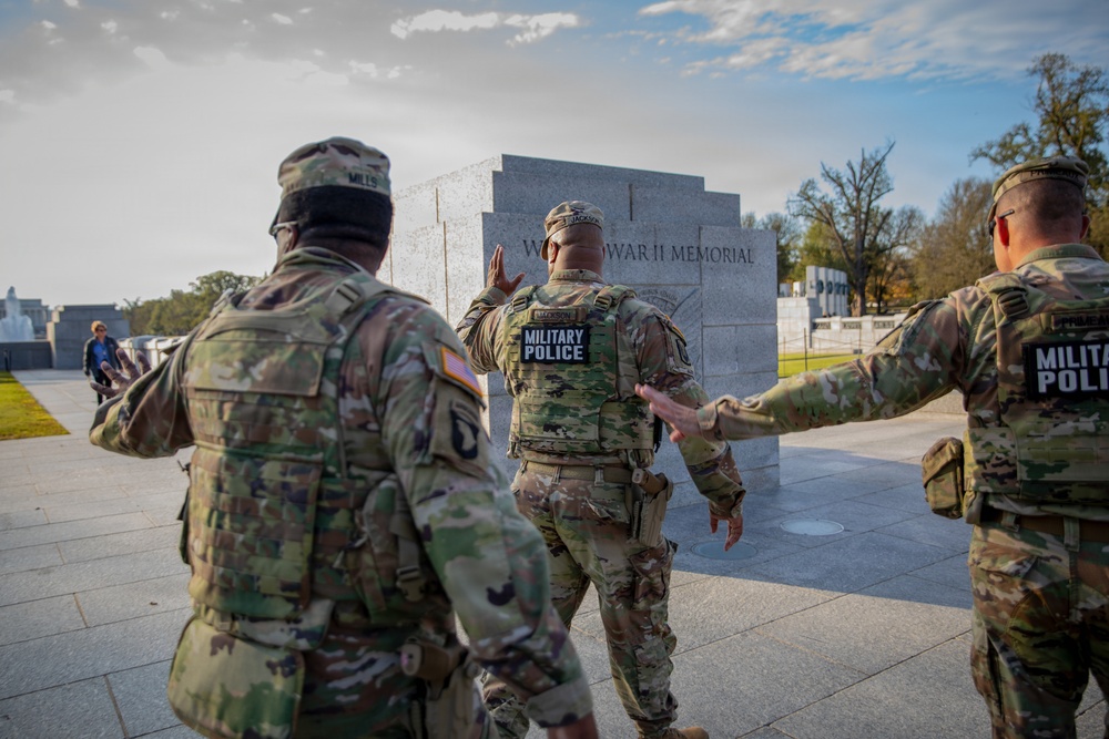 Joint Task Force Magnolia Leadership visits troops on patrol in Washington, D.C.