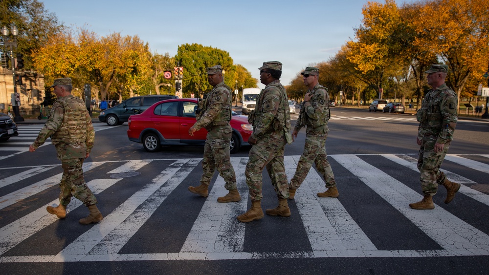 Joint Task Force Magnolia Leadership visits troops on patrol in Washington, D.C.