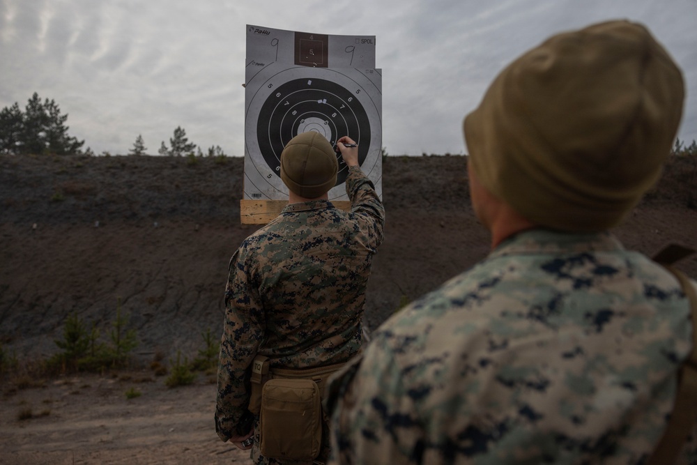 MWSS-273 and CLB-6 Marines Participate in USMC Rifle Qualification Tables 3 and 5