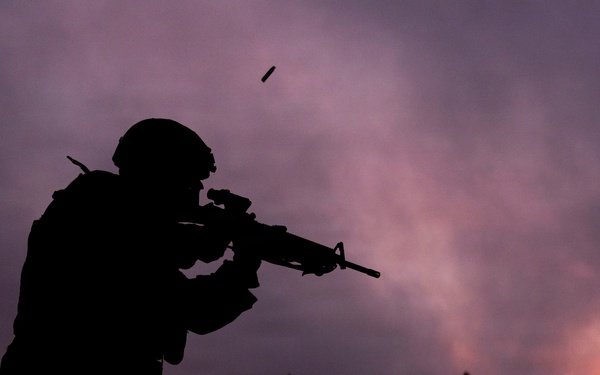 MWSS-273 and CLB-6 Marines Participate in USMC Rifle Qualification Tables 3 and 5