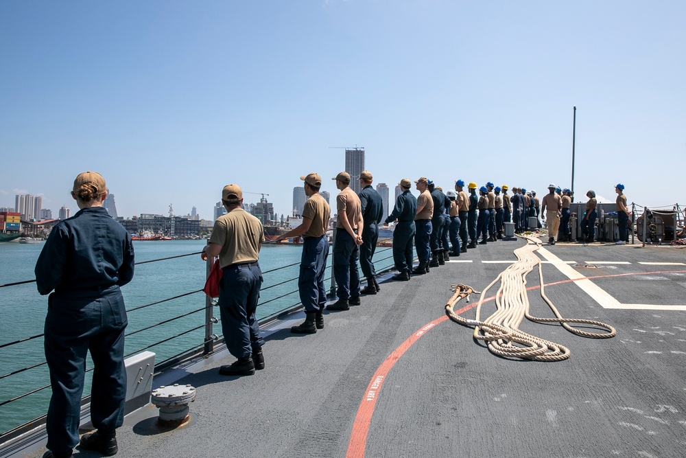 USS Fitzgerald (DDG 62) SEA &amp;amp; ANCHOR in Colombo, Sri Lanka