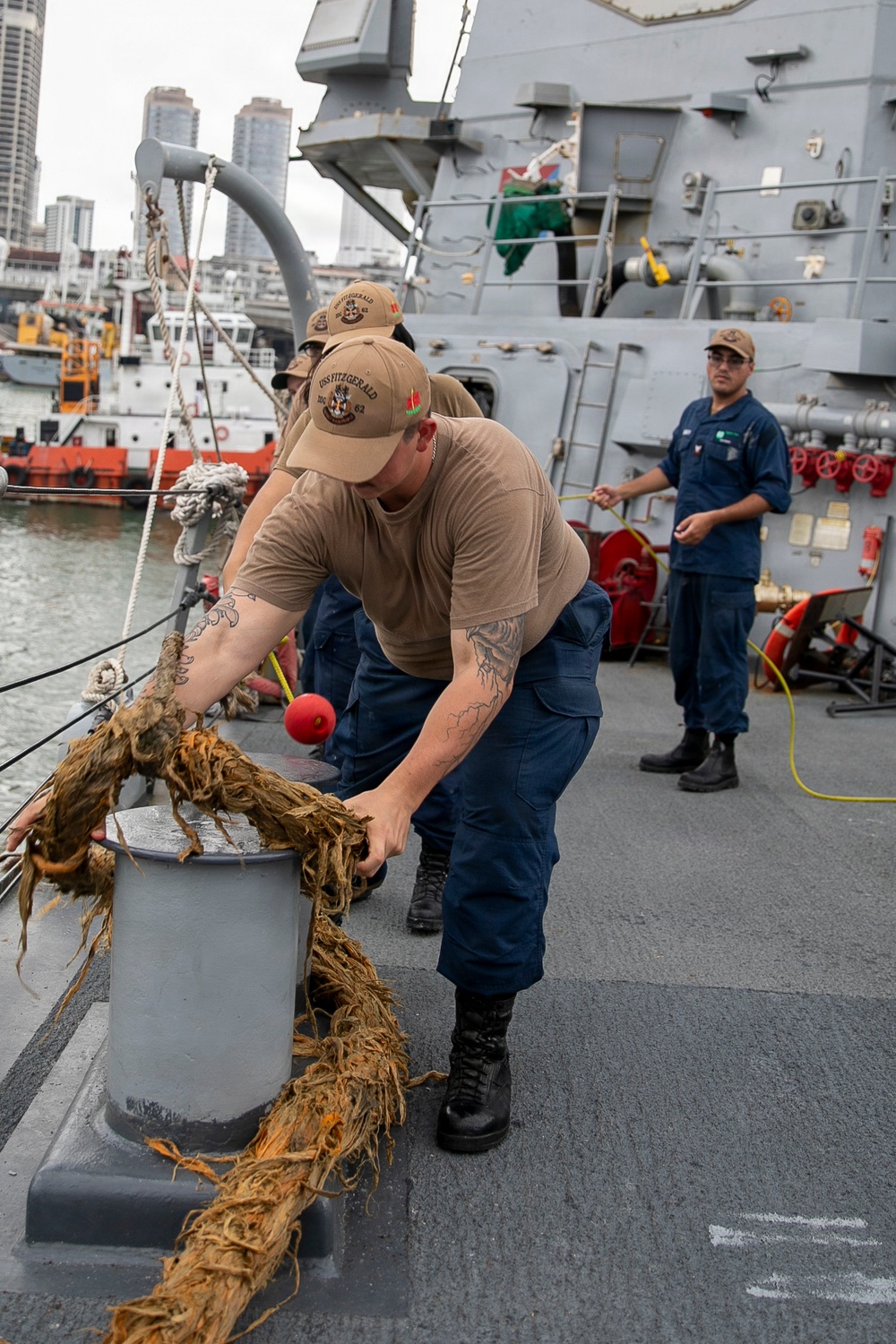 USS Fitzgerald (DDG 62) Departs Colombo, Sri Lanka; underway operations