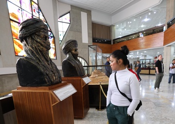 USS Roosevelt (DDG 80) Sailors Visit Museum of Army in Algiers