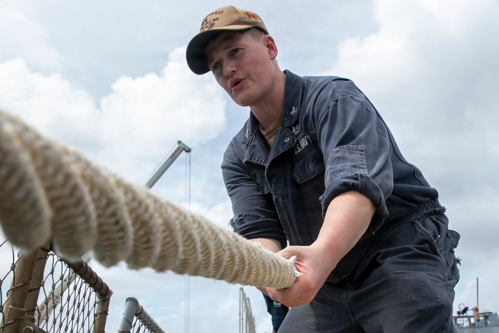 FTZ conducts sea and anchor evolution