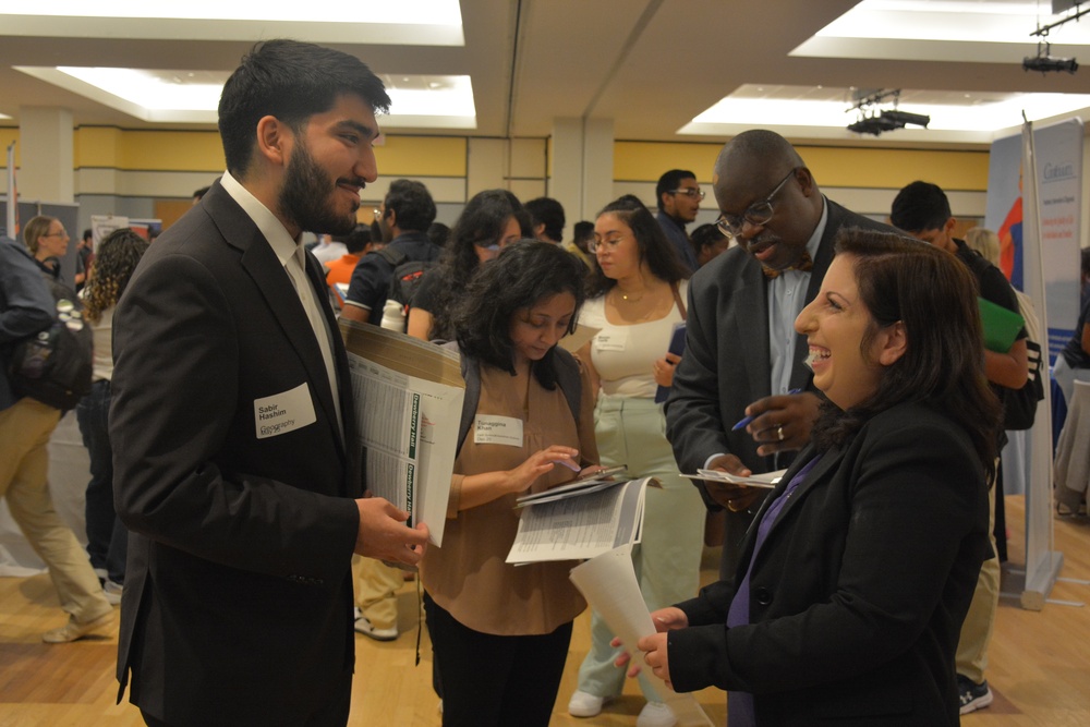 Tomorrow’s workforce: DLA Energy attend George Mason University job fair