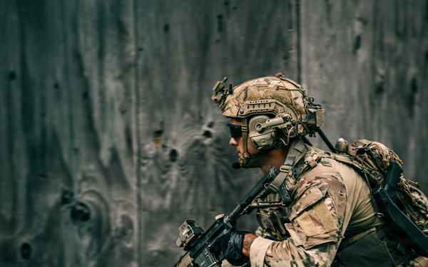 3rd Ranger Battalion Squad Live Fire