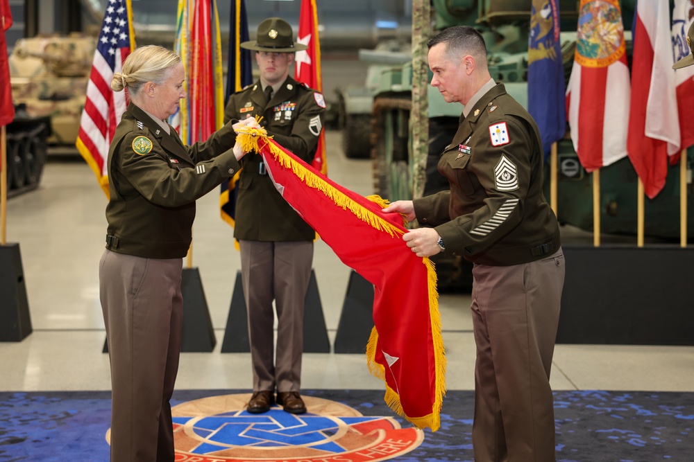 CASCOM/SCOE changes commanders, outgoing commander promoted