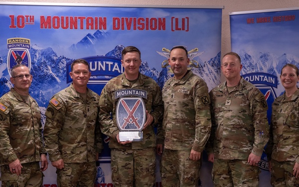 10th Mountain Division (LI) Retention Awards Recognition Ceremony