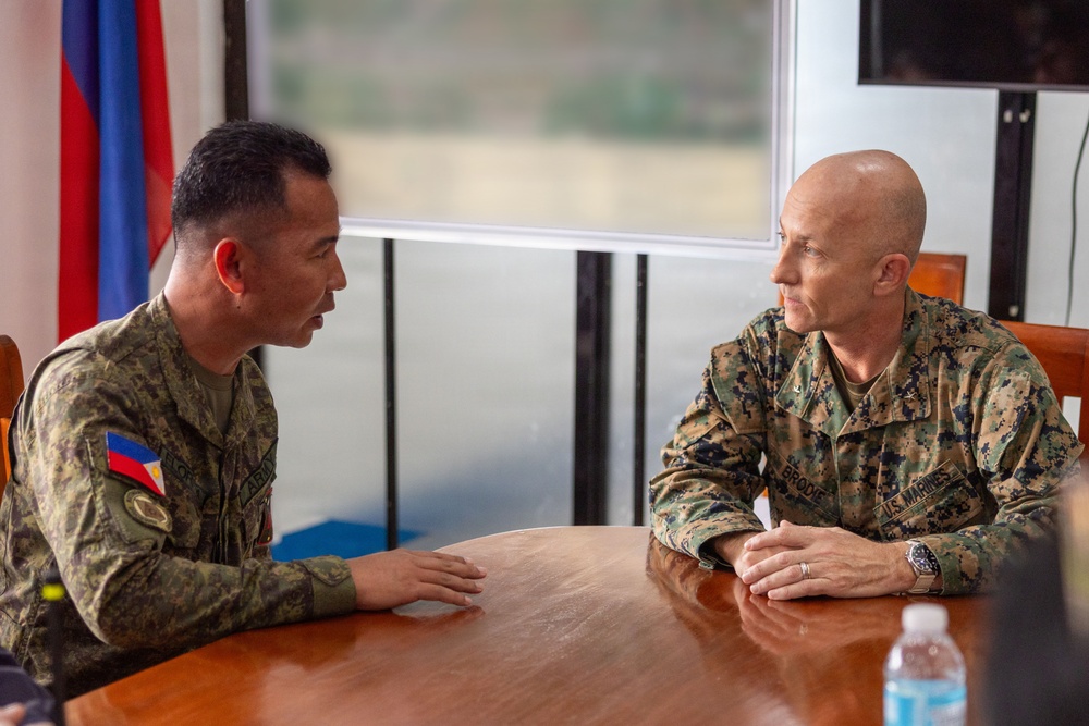Philippines SecDef Teodoro, US Ambassador Carlson Visits Philippine Service Members, US Marines During Foreign Disaster Relief Operations