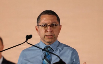 Soto earns lifetime achievement award for fuzing excellence