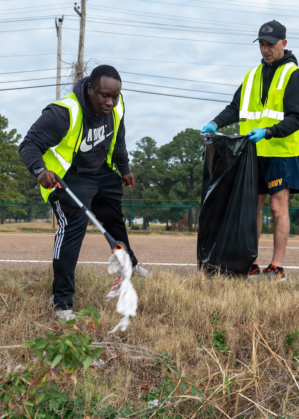 NSA Mid-South Sailors Cleanup Navy Rd