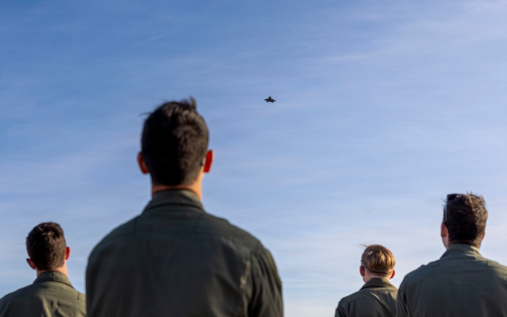 Air Force Leaders in Training: ROTC Cadets Experience F-22 Practice
