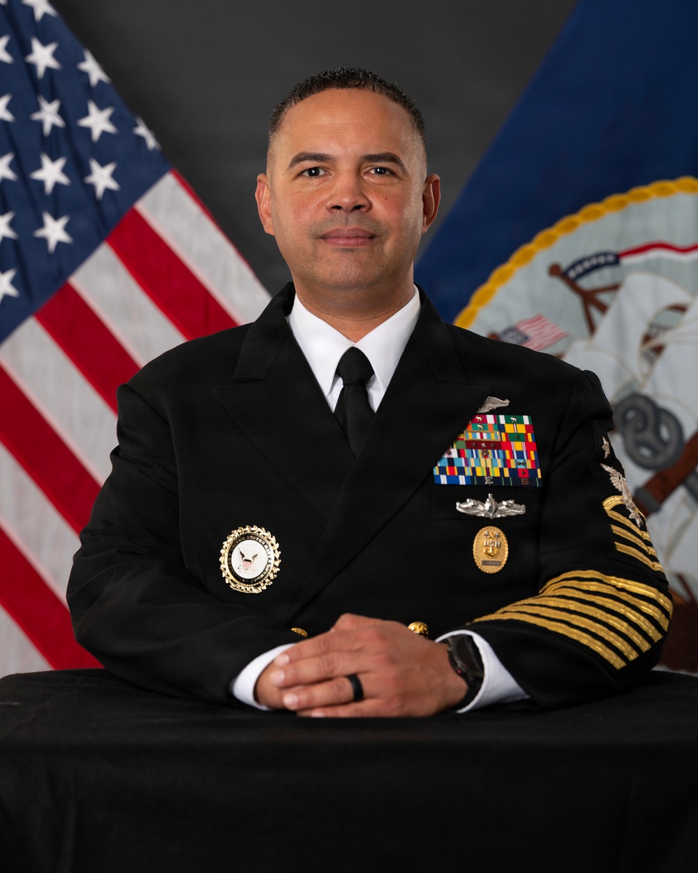 CMDCM(FMF/SW) Van-Troi A. SibiliaMartinez