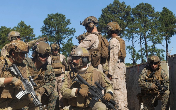 2/6 UAE Unit Enhancement Training