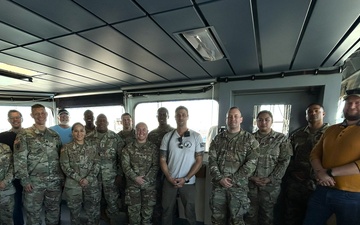 Rapid Support Team Tours USNS William McLean