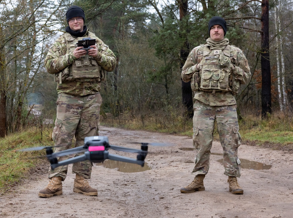 1st Engineer Battalion conducts route recon for Forward Land Forces exercise