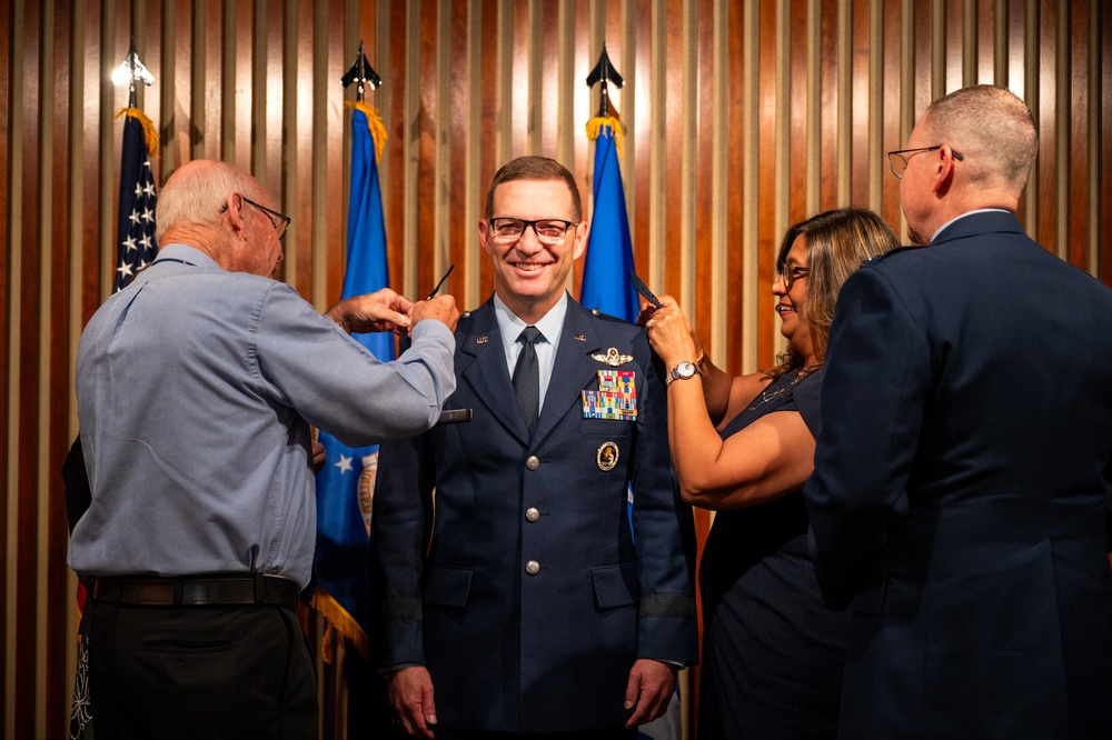 Robert Davis Promotes to Lt. Gen.