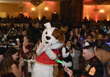 MCCS hosts the Third Annual Marine Corps Family Ball
