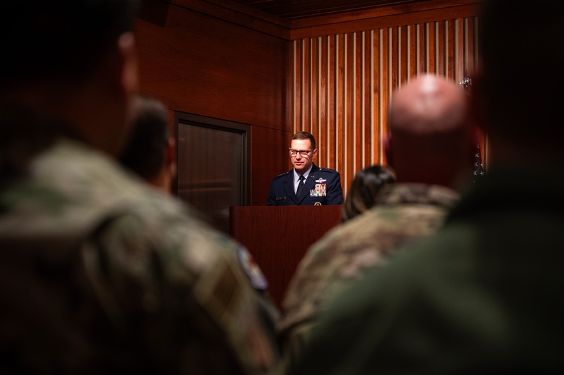Robert Davis Promotes to Lt. Gen.