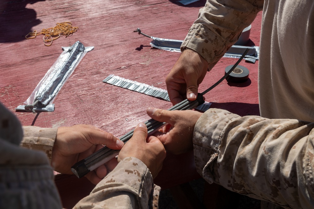 11th MEU Marines conduct explosive breaching drills
