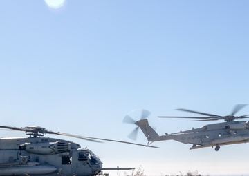 11th MEU Marines conduct Vertical Assault Raid Course