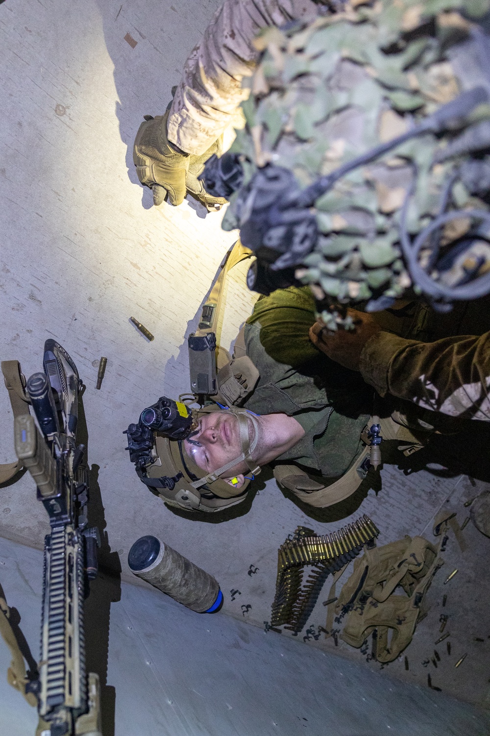 11th MEU Marines conduct Vertical Assault Raid Course