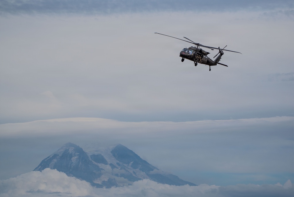 Military Free Fall Training at JBLM