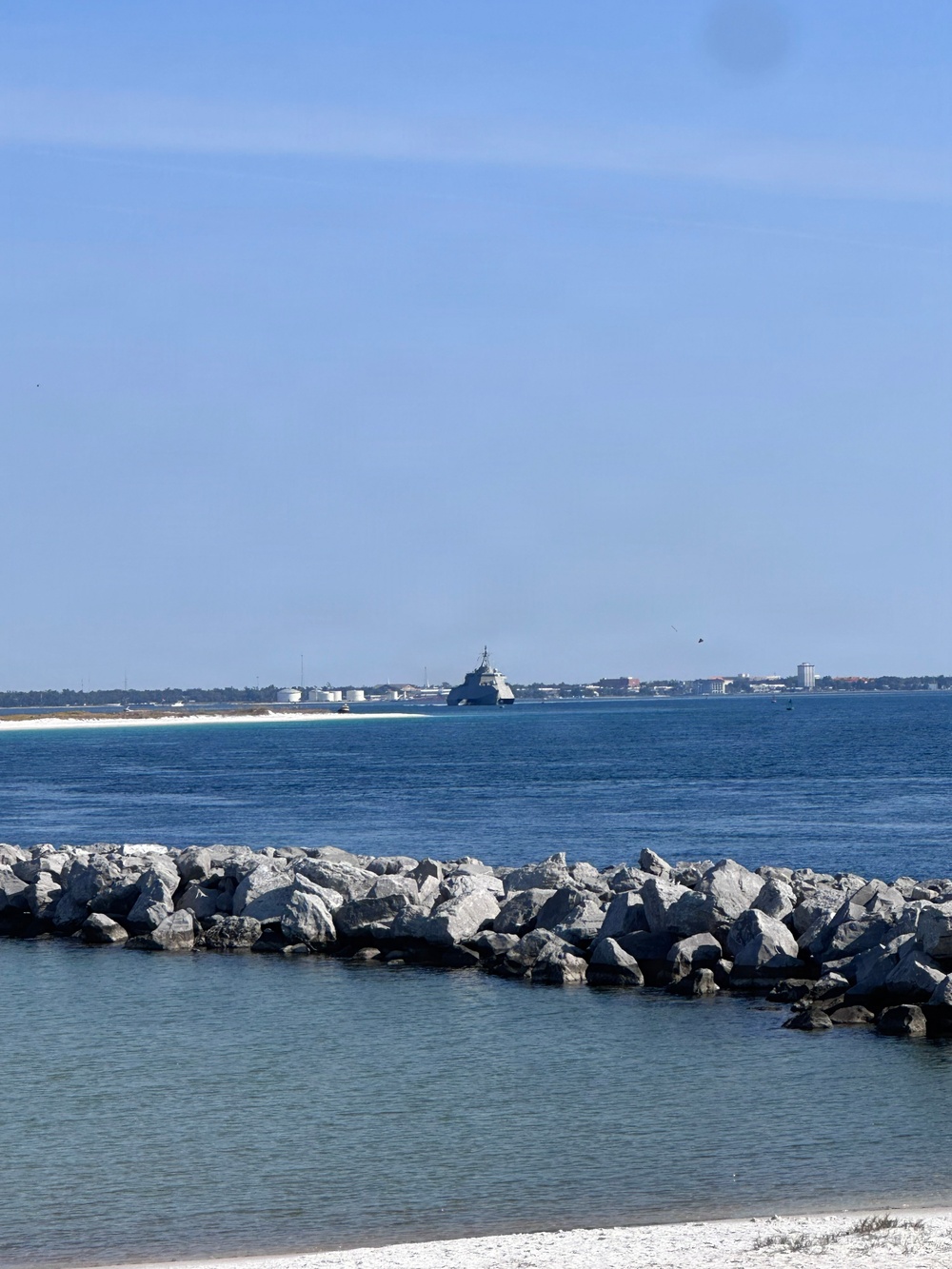 USS Pierre Departs Panama City After Commissioning