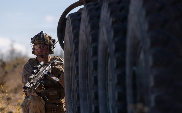 11th MEU participates in Mechanized Raid Course