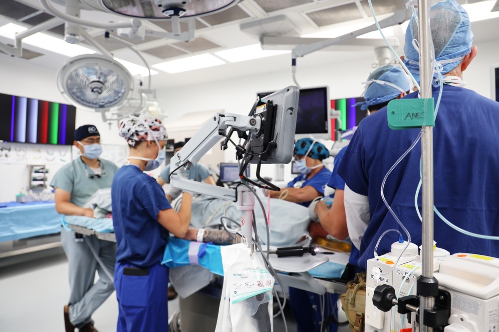 Maxillofacial Program at NMCSD Restores Form, Function, and Readiness