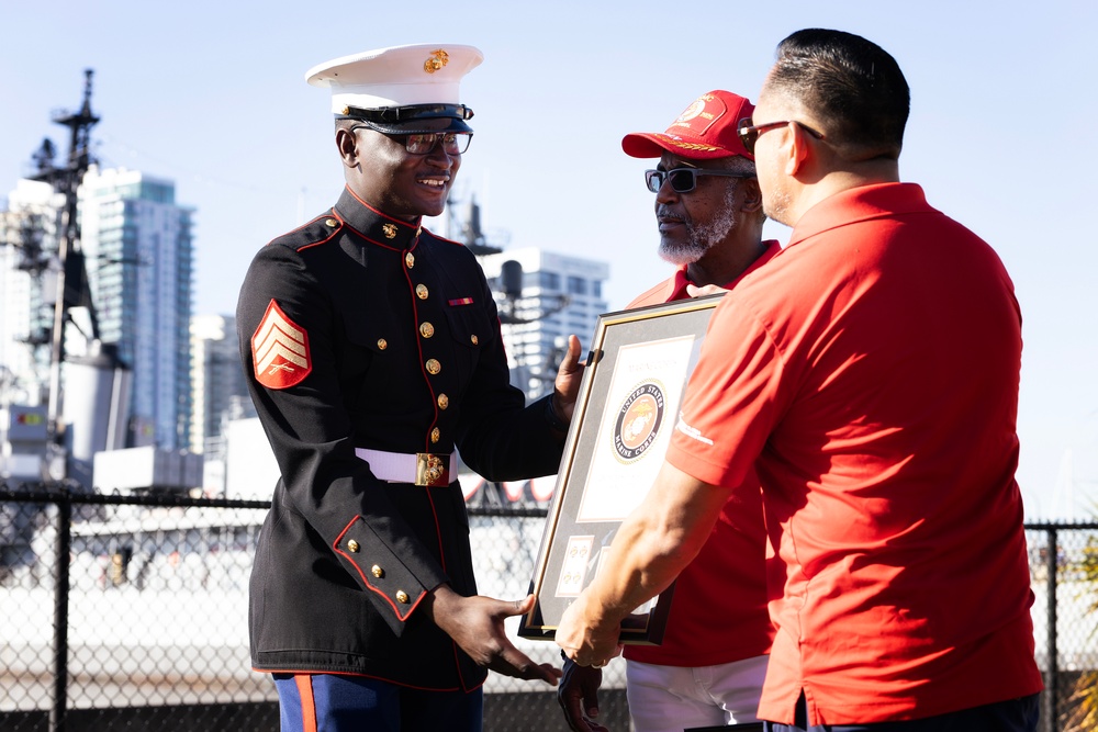 Marine Corps 250th Stamp Dedicated at Armed Forces Run in Jacksonville
