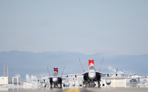 VMFA-232 and MALS-12 off-load live ordnance at MCAS Iwakuni