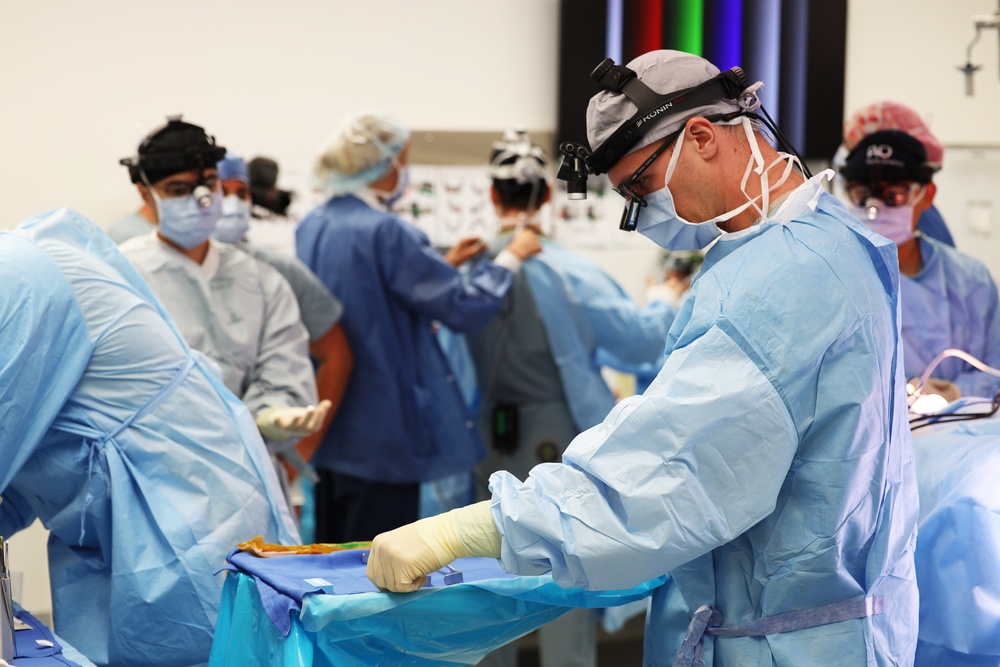Maxillofacial Program at NMCSD Restores Form, Function, and Readiness
