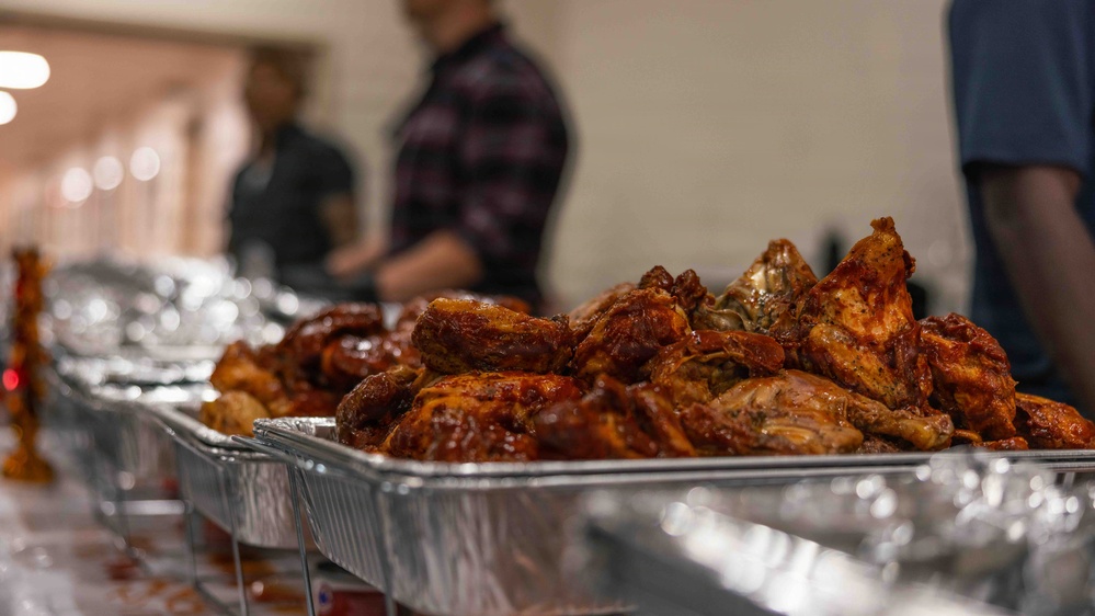 H&amp;S Battalion hosts unit potluck before the holidays