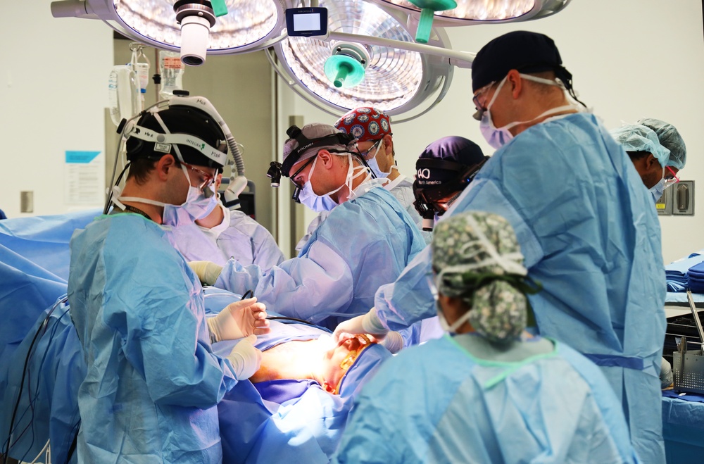 Maxillofacial Program at NMCSD Restores Form, Function, and Readiness