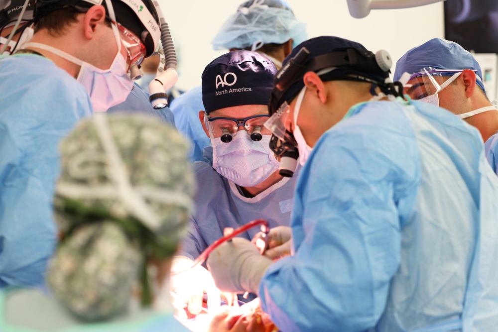 Maxillofacial Program at NMCSD Restores Form, Function, and Readiness