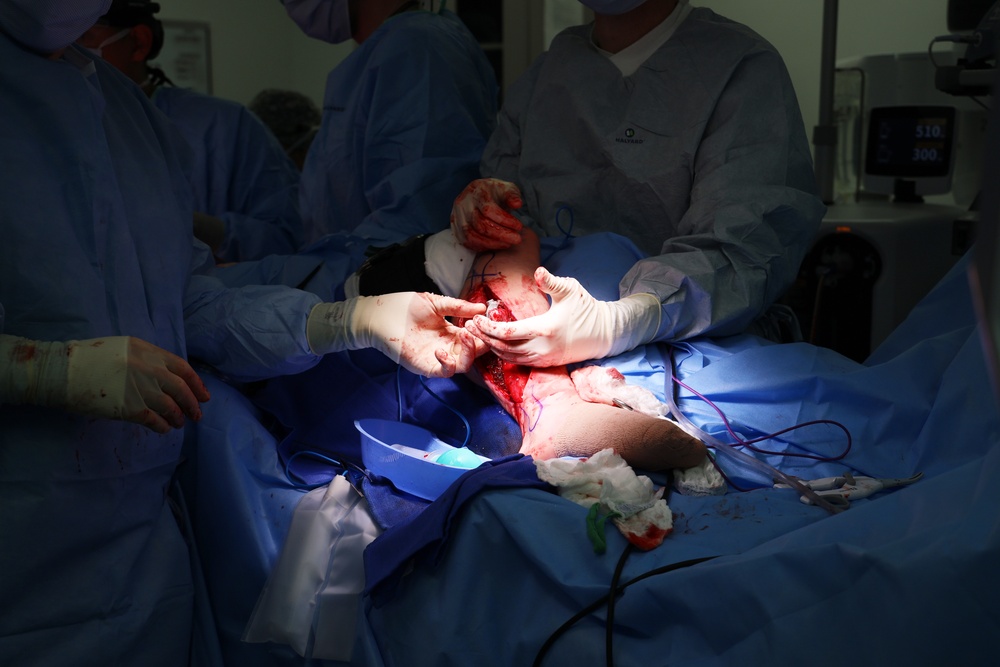 Maxillofacial Program at NMCSD Restores Form, Function, and Readiness