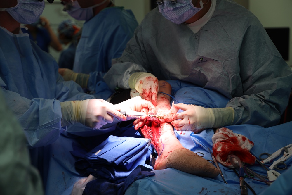 Maxillofacial Program at NMCSD Restores Form, Function, and Readiness